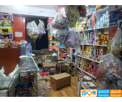بقالة للبيع ركنية قرب الثلاثين جولة تعز