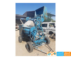 للبيع خلاطة ونش سطوح